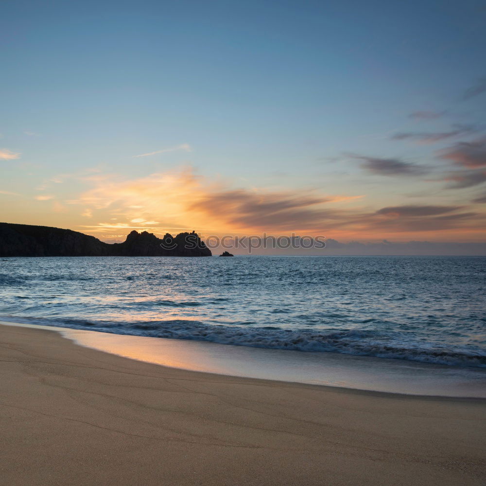 Similar – Foto Bild 4 am Strand Meer Surfer