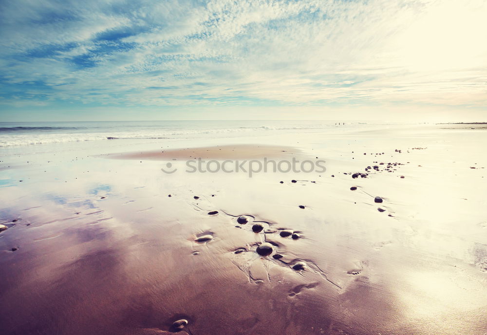 Similar – Blau küsst Strand Glück