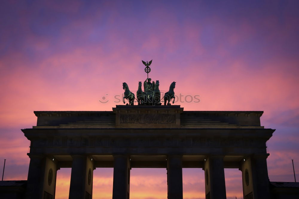 Brandenburg Gate Light