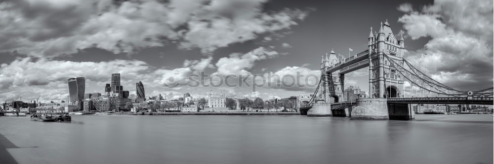 Similar – Medienhafen Panorama