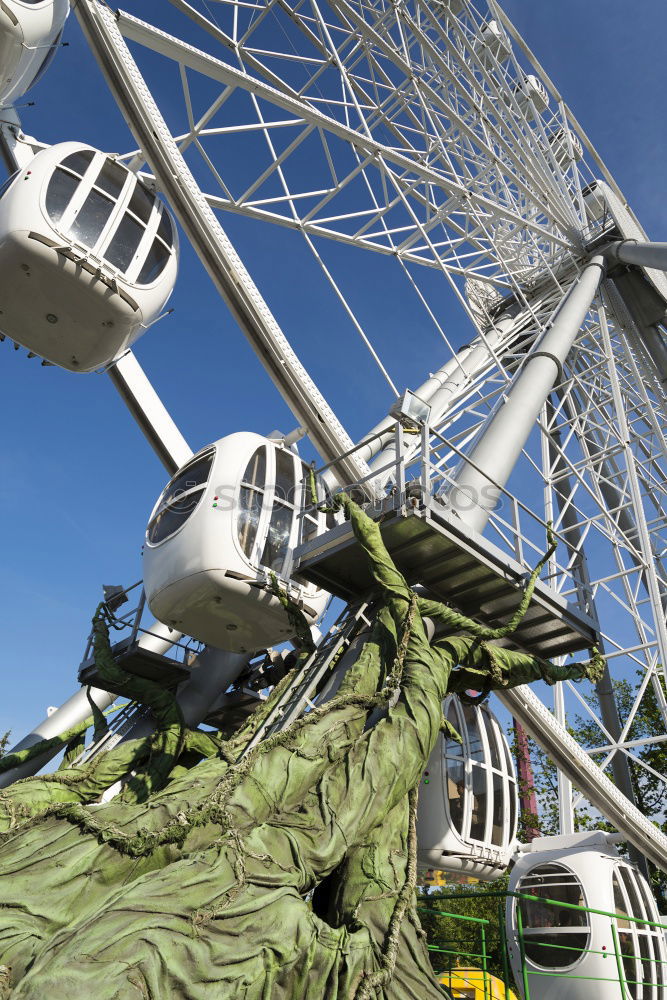 Similar – Riesenrad von Pisa groß