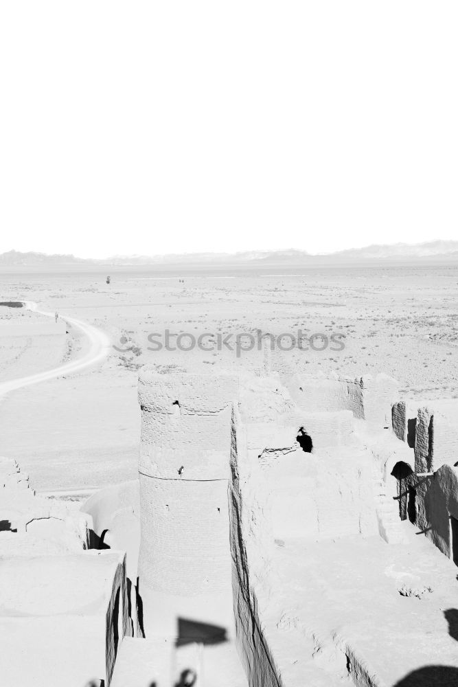 far-reaching Beach Ocean