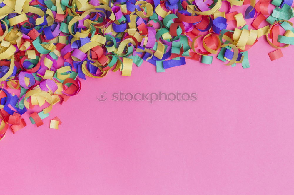 Art Esthetic H Confetti