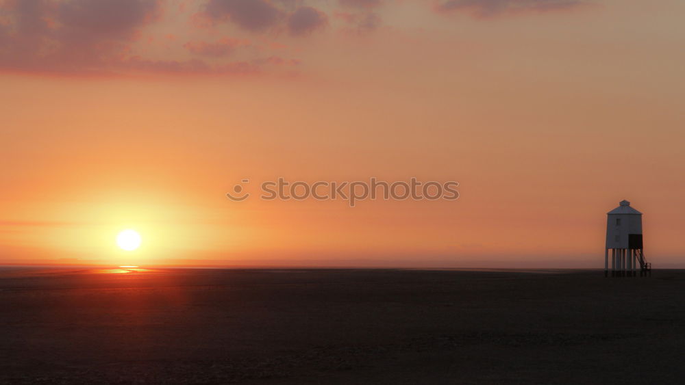 Similar – Foto Bild Warten auf ein freien Platz.