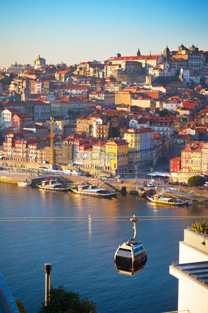 Similar – Luftaufnahme des Stadtzentrums von Porto am Abend, Portugal