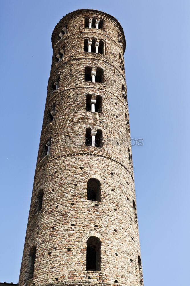 Similar – Foto Bild kleinburg-urban Burgturm