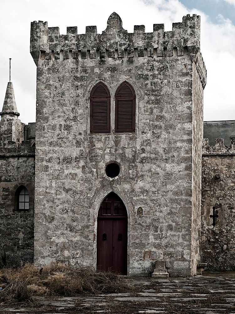 Similar – Foto Bild kleinburg-urban Burgturm