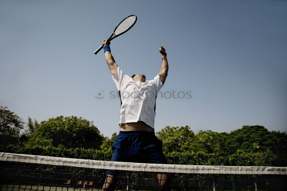 Similar – Tennisspieler vor dem ersten Aufschlag