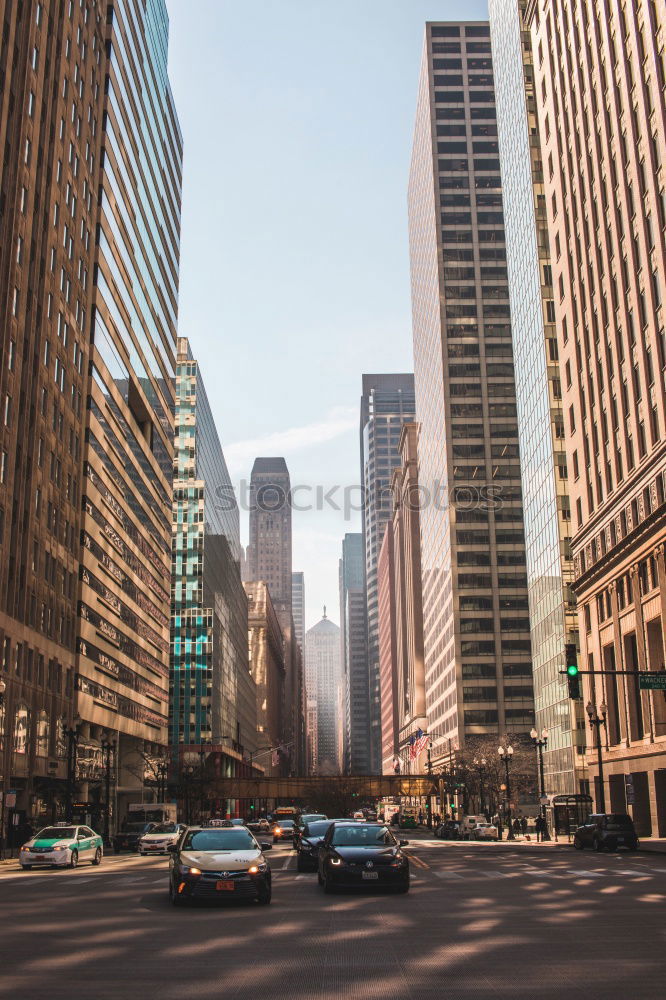 Similar – chicago.buildings.1