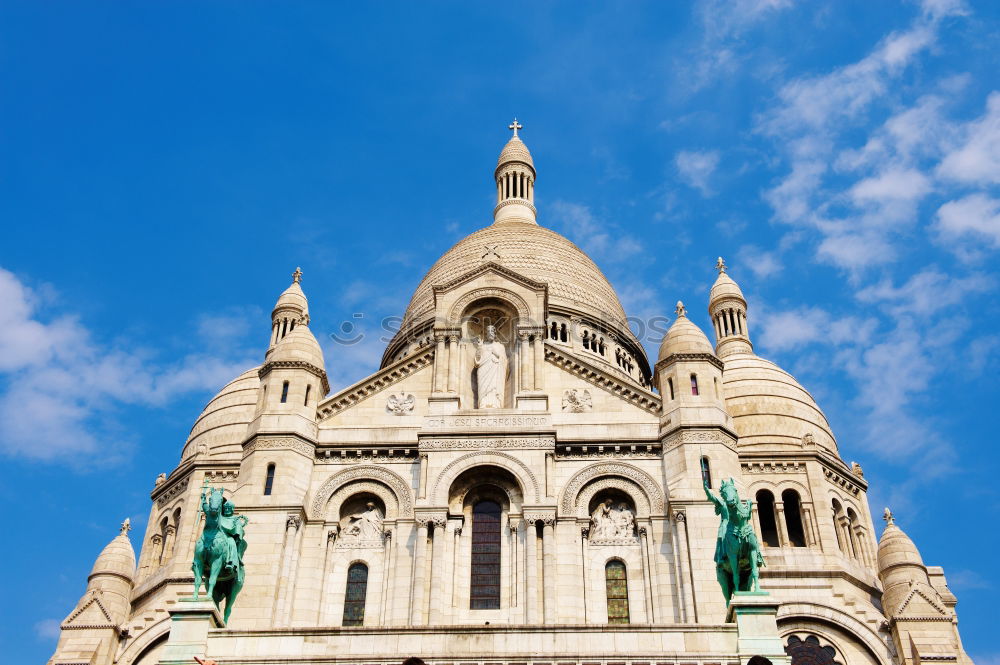 View of the Basilica Sacre-Coeur in Paris, France