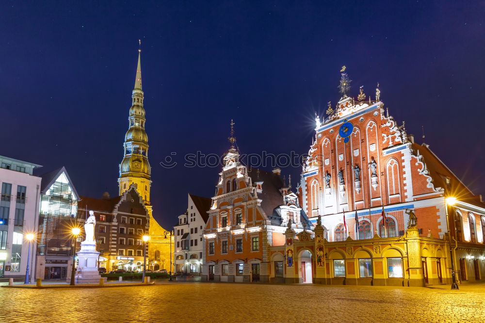 Similar – Foto Bild Nachts(ch)icht Dresden