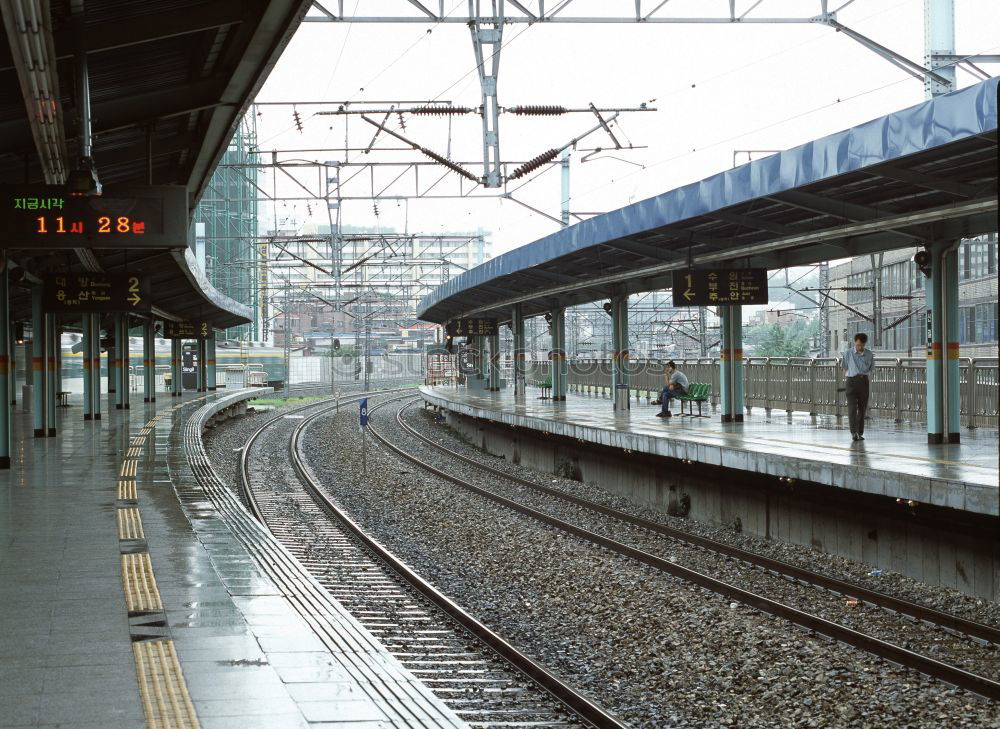 Similar – Platform_1 Braunschweig