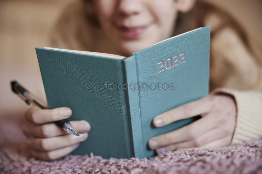 Similar – Foto Bild lustig glücklich 9 Jahre altes Kind Mädchen in der Bibliothek sitzend