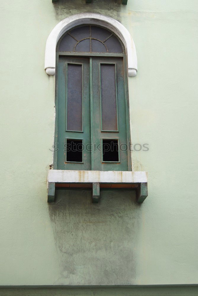 Similar – Fenster an einem alten Haus mit abblätternder Farbe in der historischen Stadt Penang, Malaysia