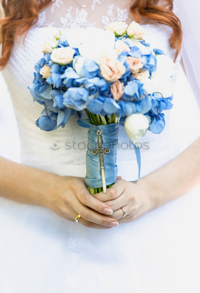 bouquet de fleurs feminin