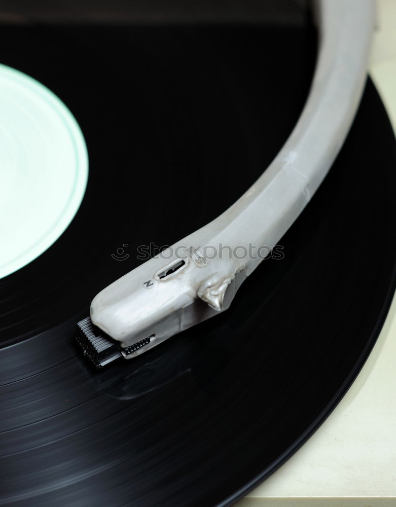 Similar – old vinyl records also make a nice | sound