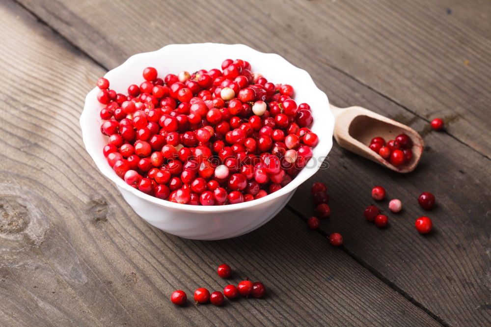 Cranberries in a bowl