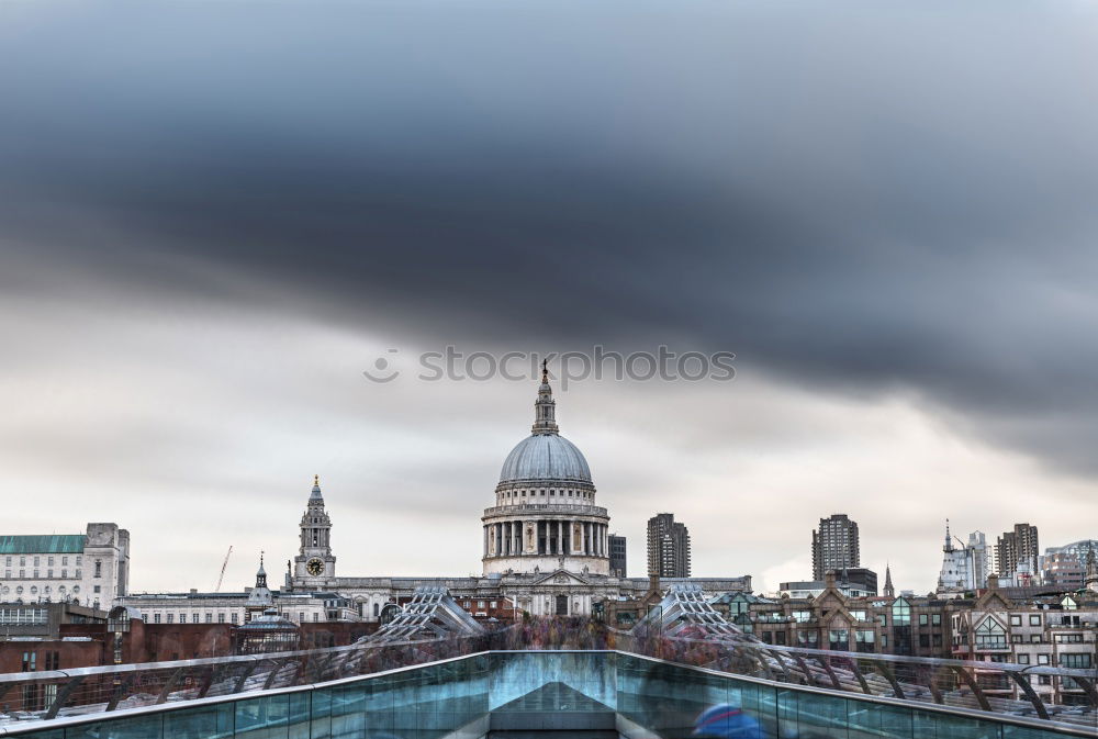 St Paul’s Sky Clouds