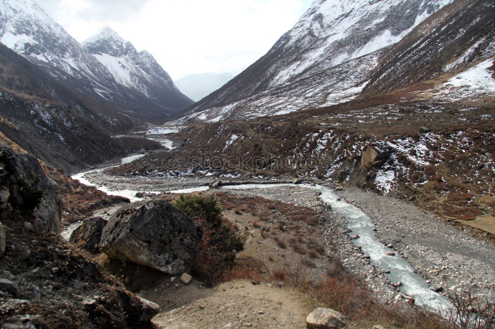 Similar – Passstraße zum Rettenbachgletscher mit Blick auf die Ötztaler Alpen