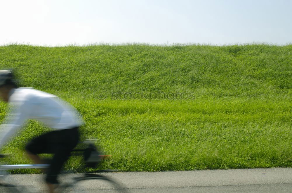 Similar – Foto Bild Fahrradtour Rasen