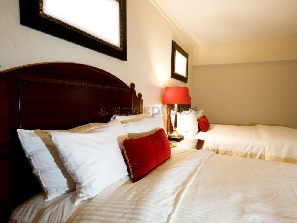 Similar – SLP*HOME Hotel Bett