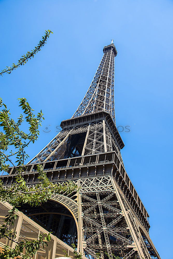 Similar – Foto Bild Eiffelturm Tour d’Eiffel