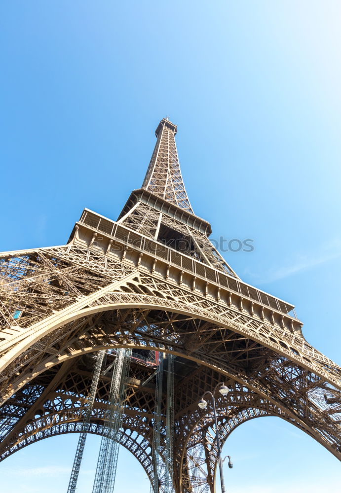 Similar – Foto Bild Eiffelturm Tour d’Eiffel