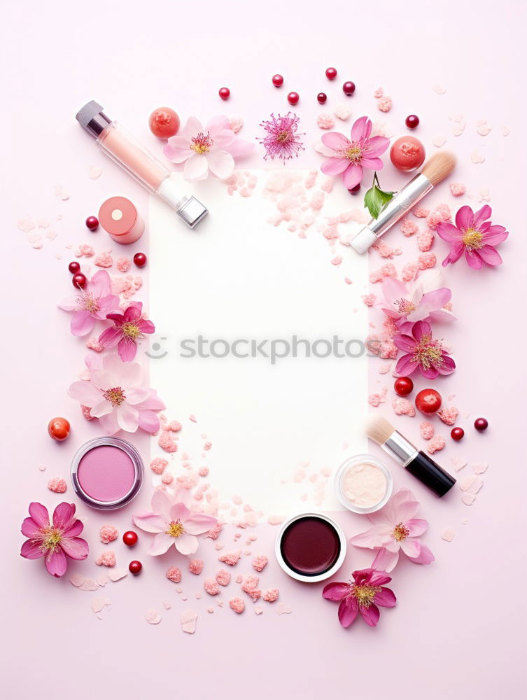 Glänzende Make-up-Produkte und Accessoires auf Rosa