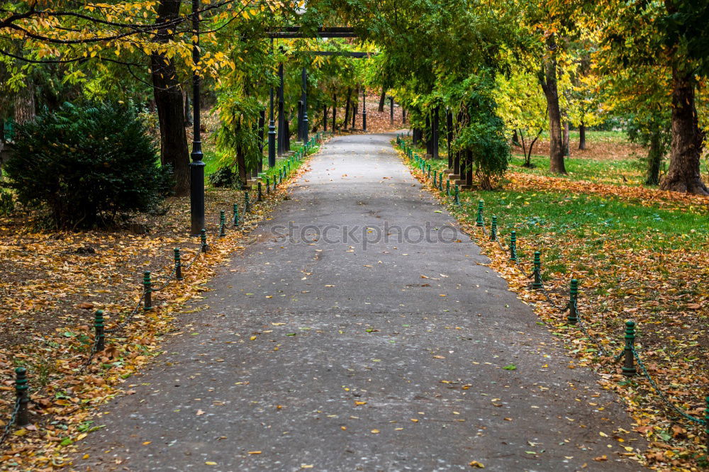 Similar – Foto Bild Schlossnähe Sightseeing