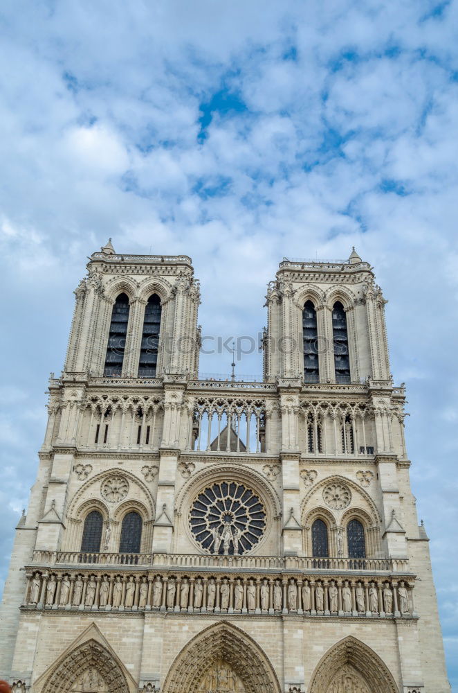 Similar – Notre-Dame de Paris