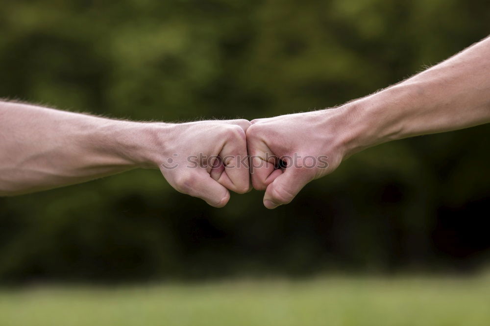 Similar – größer als Hand festhalten