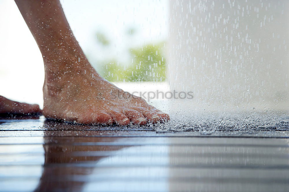 Wet feet. Beautiful