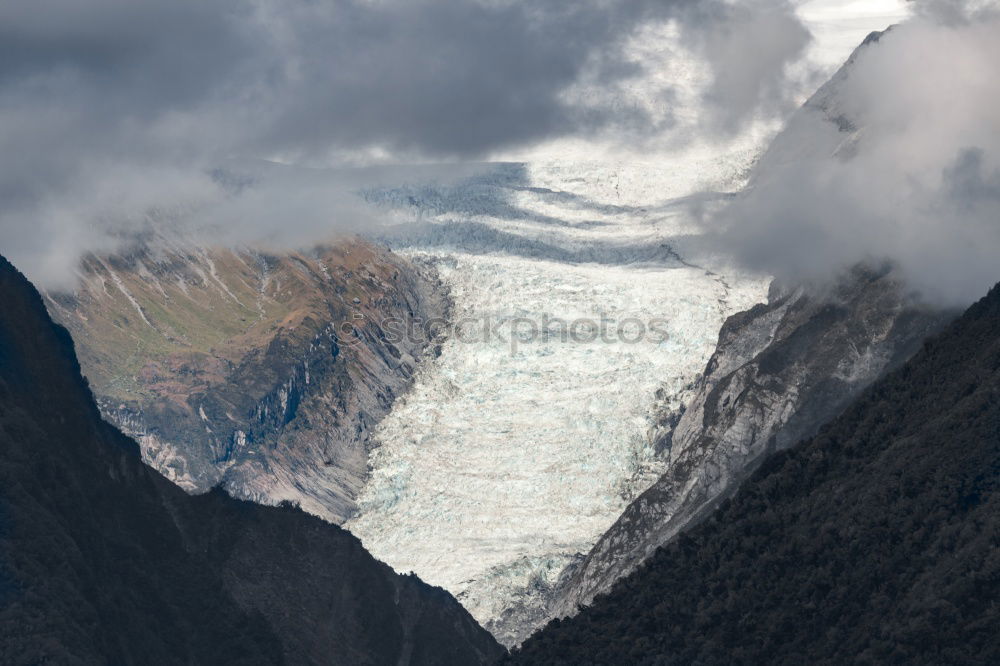 Similar – auf`m Gletscher