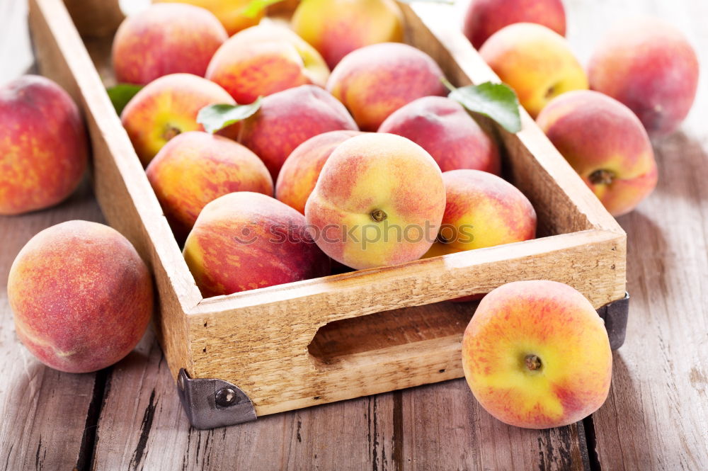 apple boxes Food Fruit