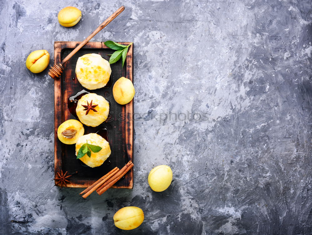 Fruit dumplings with apricot