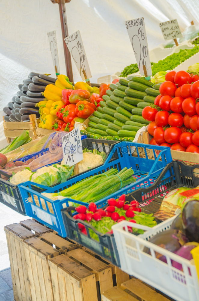 Similar – Foto Bild damals auf dem markt, du und ich, frisches gemüse kaufend…