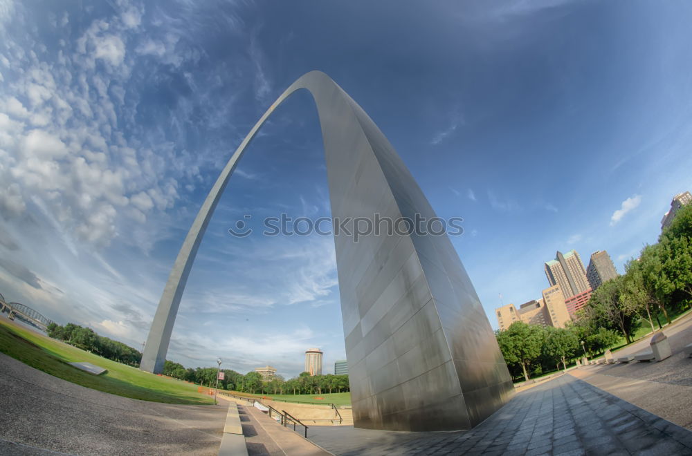 Similar – Foto Bild The Arch Stahl Wahrzeichen