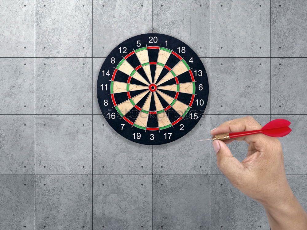 Similar – volltreffer! Darts