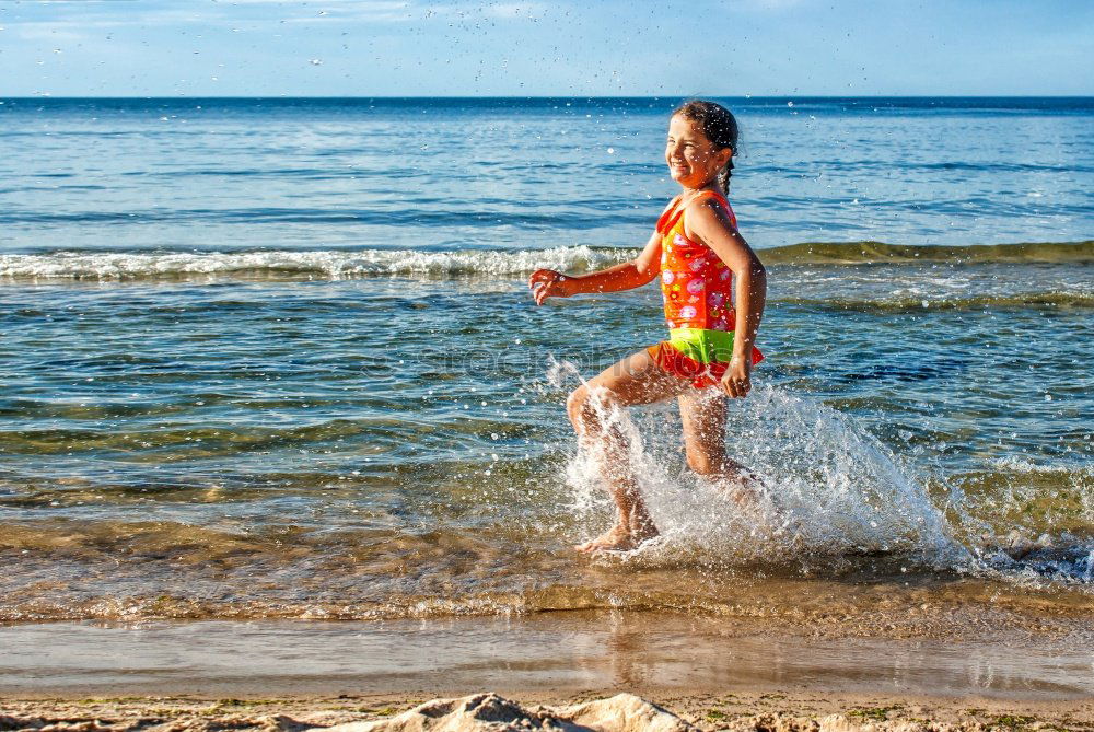 Similar – Foto Bild Schwimmflügel