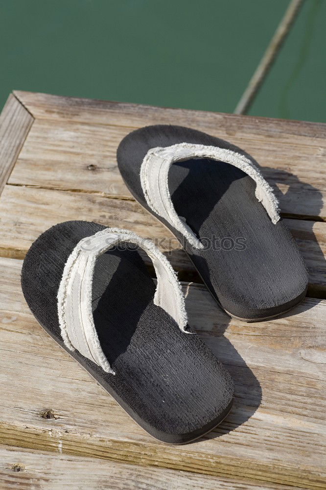 beach couple Sandal