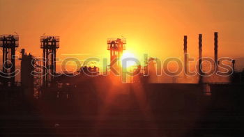 Similar – Foto Bild Sonnenuntergang im Hafen