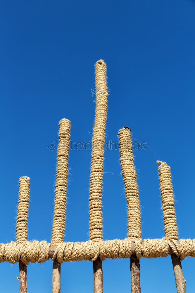 Similar – contrasts Grating Fence