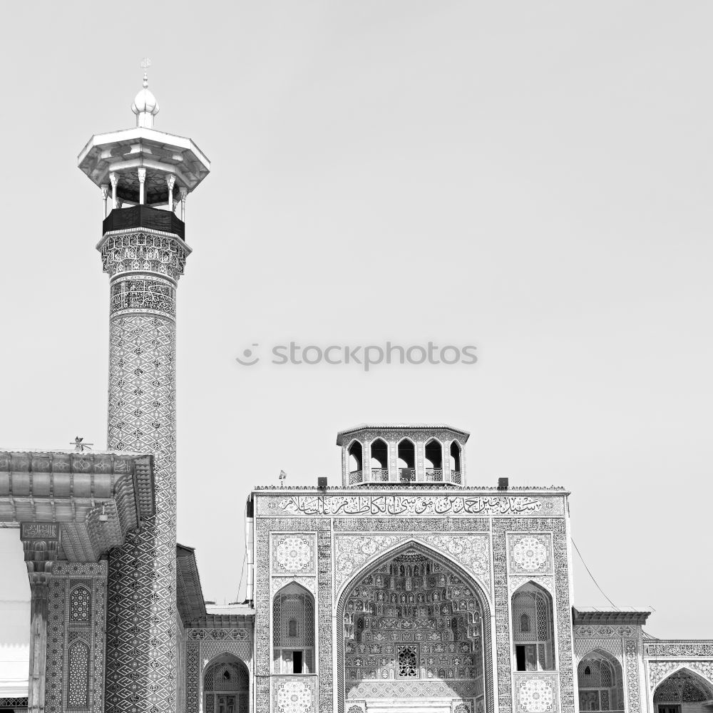 Similar – Minarett, Bibi Khanum Moschee, Samarkand