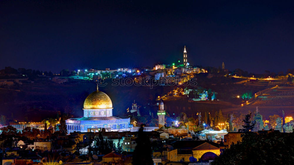 Similar – Rising moon over the Dome of the Rock