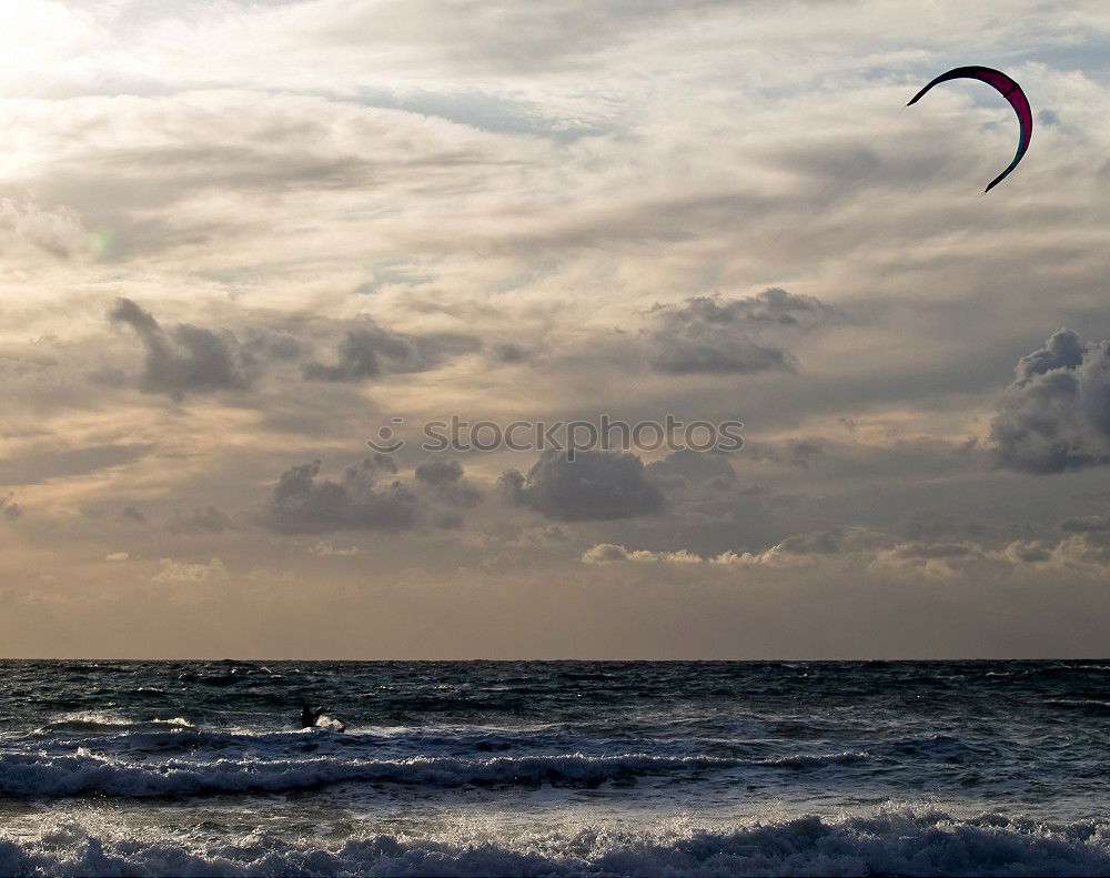 surf the storm… Strand