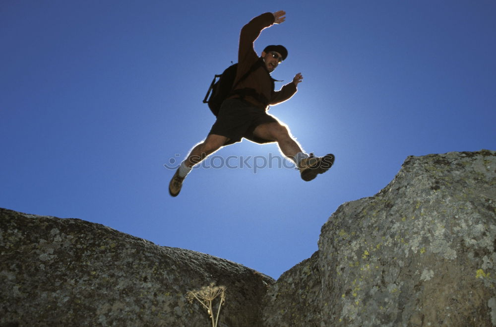 Similar – hoch hinaus Le Parkour