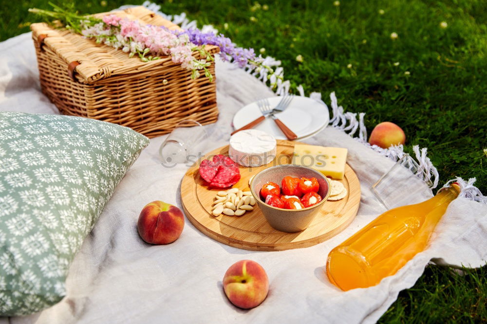 Similar – Foto Bild Verschwendungsfreies Sommerpicknick