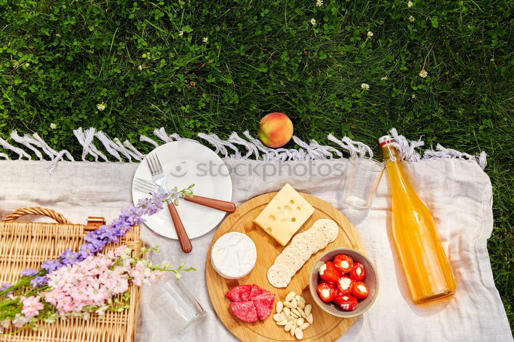 Similar – Foto Bild Verschwendungsfreies Sommerpicknick