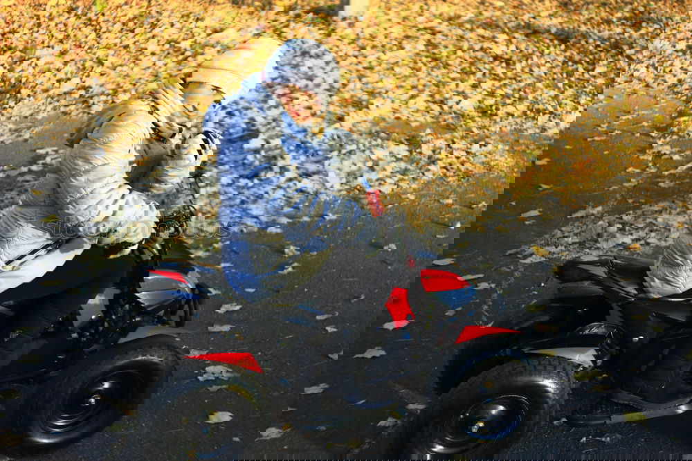 Similar – Foto Bild Irrgarten Kind