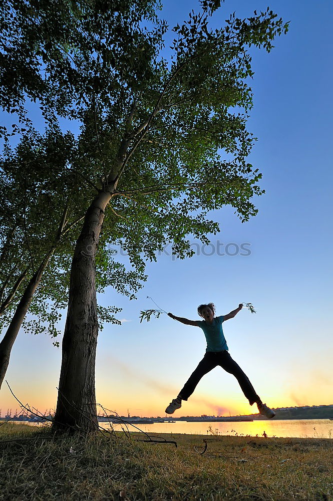 Jumps in the air (7) Lake